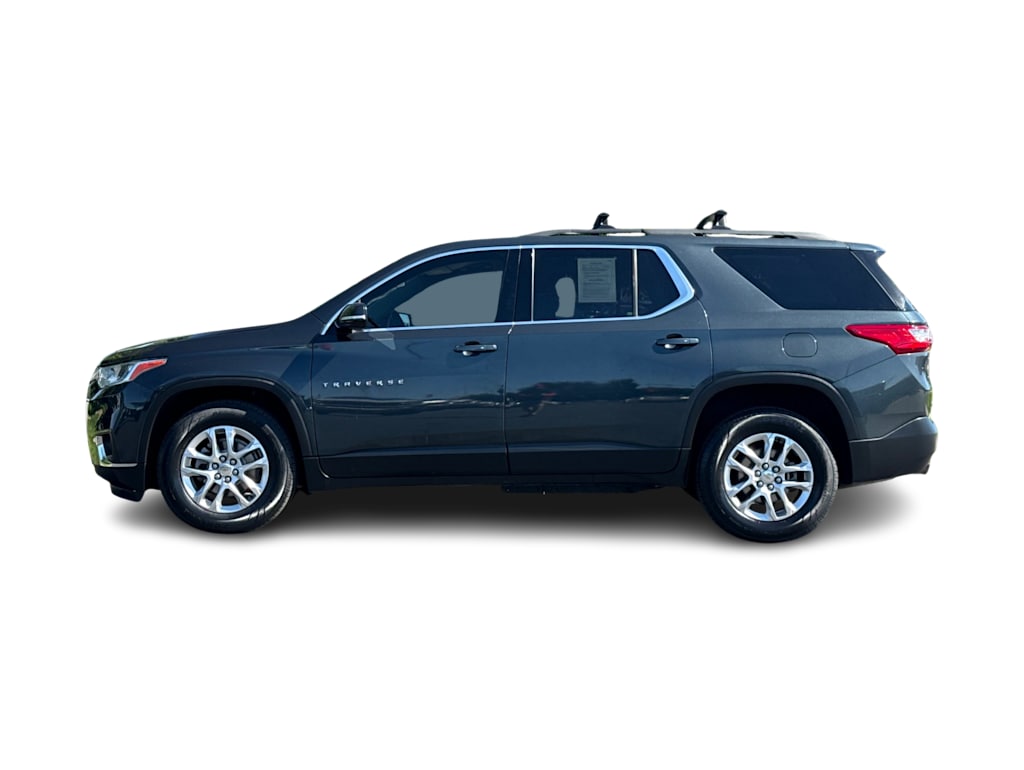 Thumbnail: 2020 Chevrolet Traverse - 3
