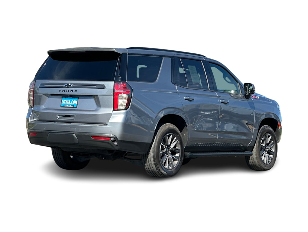 Thumbnail: 2022 Chevrolet Tahoe - 18