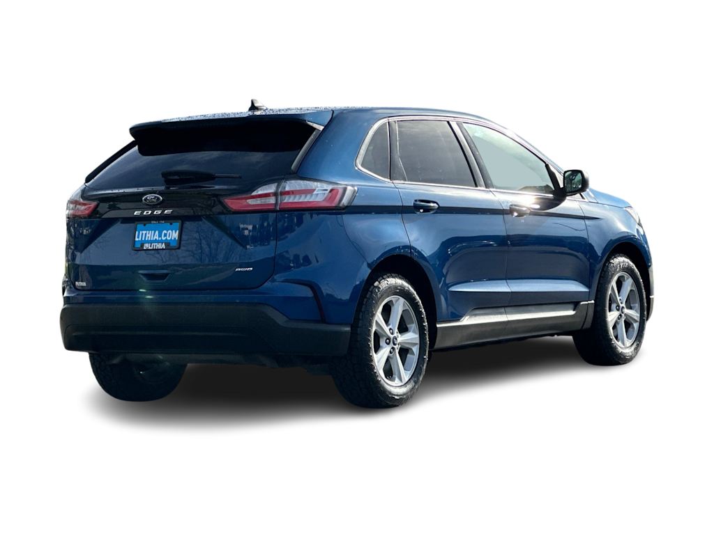 Thumbnail: 2022 Ford Edge - 17