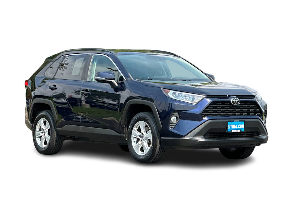 Thumbnail: 2020 Toyota RAV4 - 20
