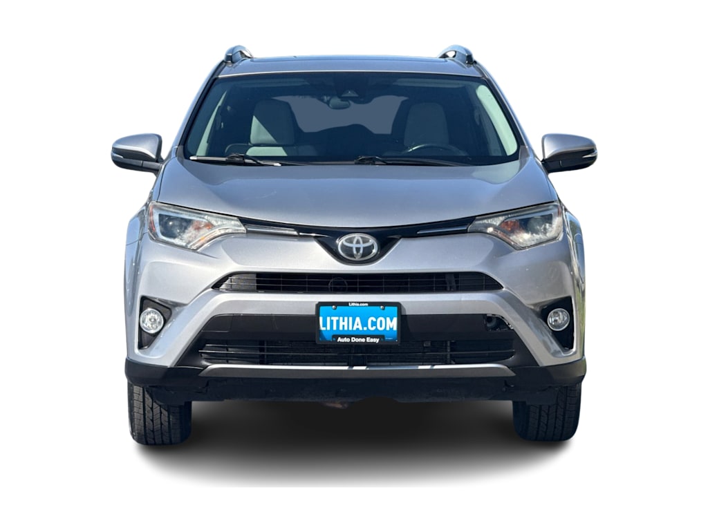Thumbnail: 2017 Toyota RAV4 - 6