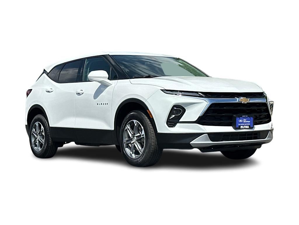 Thumbnail: 2025 Chevrolet Blazer - 19