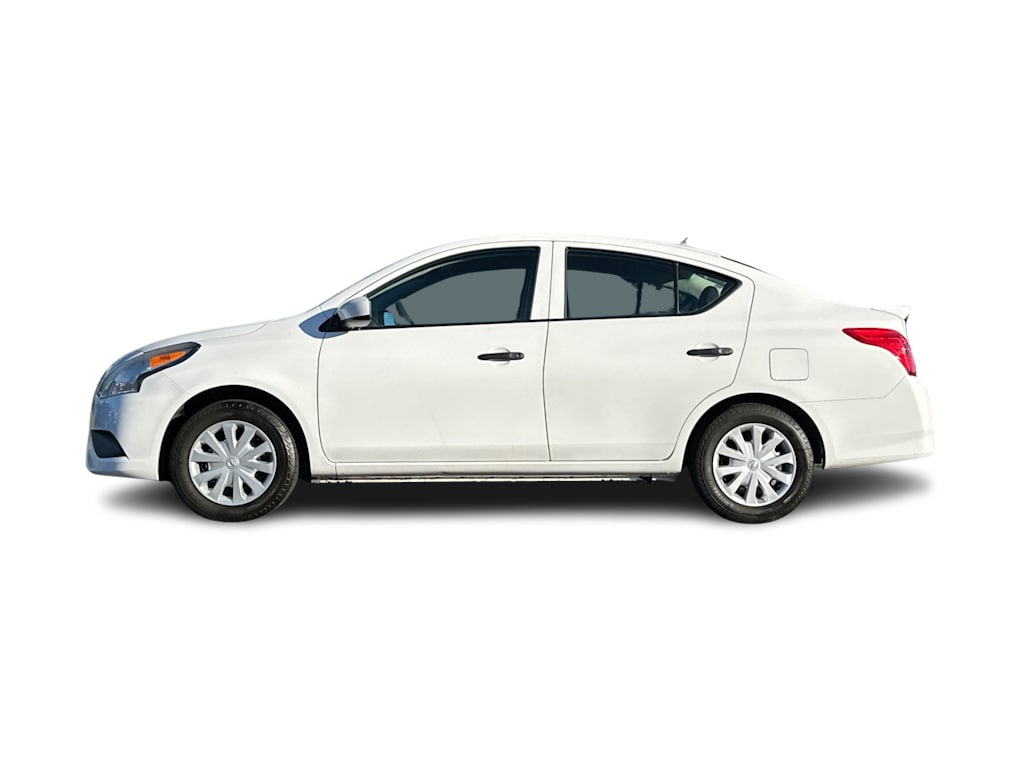 Thumbnail: 2017 Nissan Versa - 3