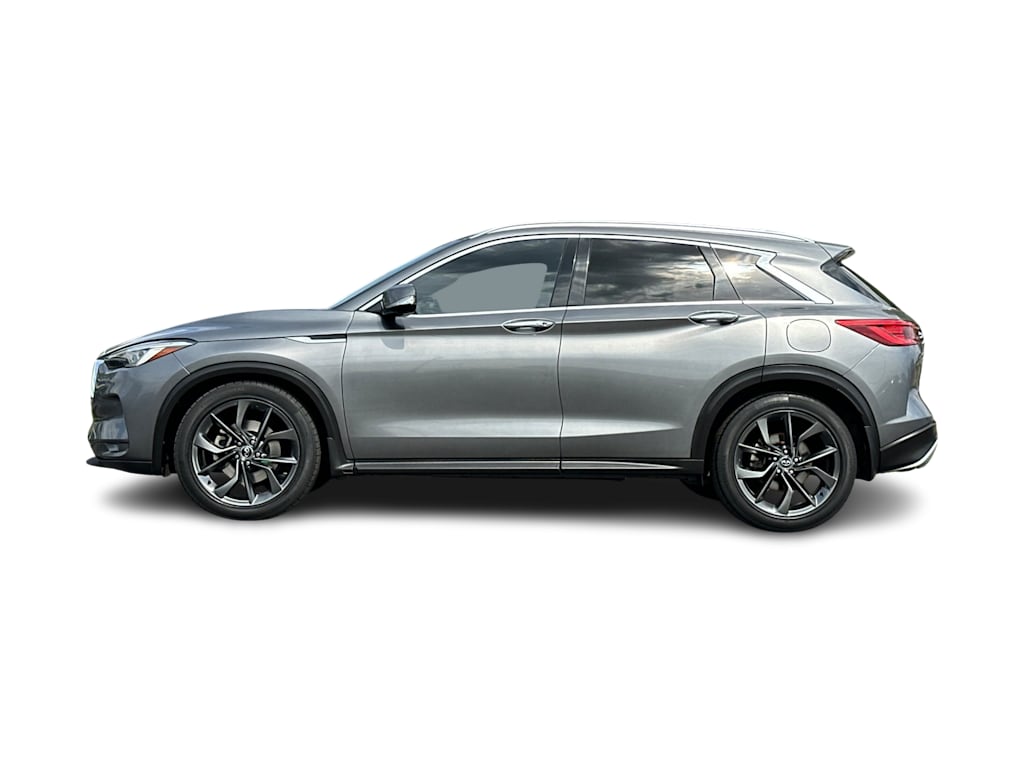 Thumbnail: 2019 INFINITI QX50 - 3