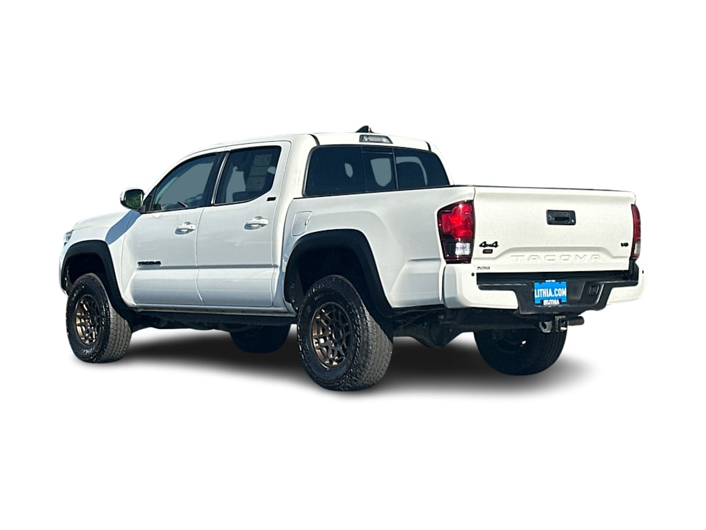 Thumbnail: 2023 Toyota Tacoma - 4