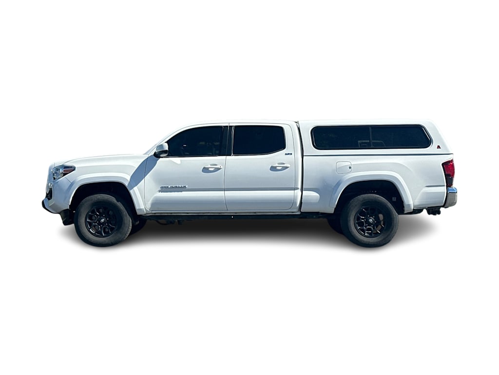 Thumbnail: 2022 Toyota Tacoma - 3