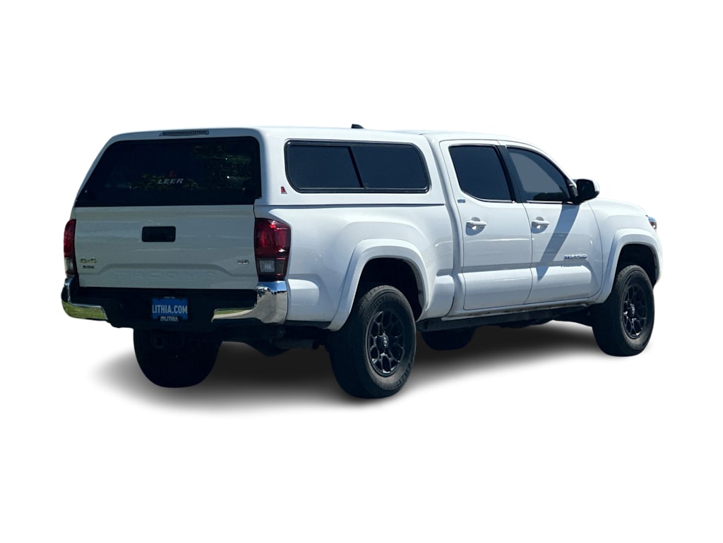 Thumbnail: 2022 Toyota Tacoma - 16