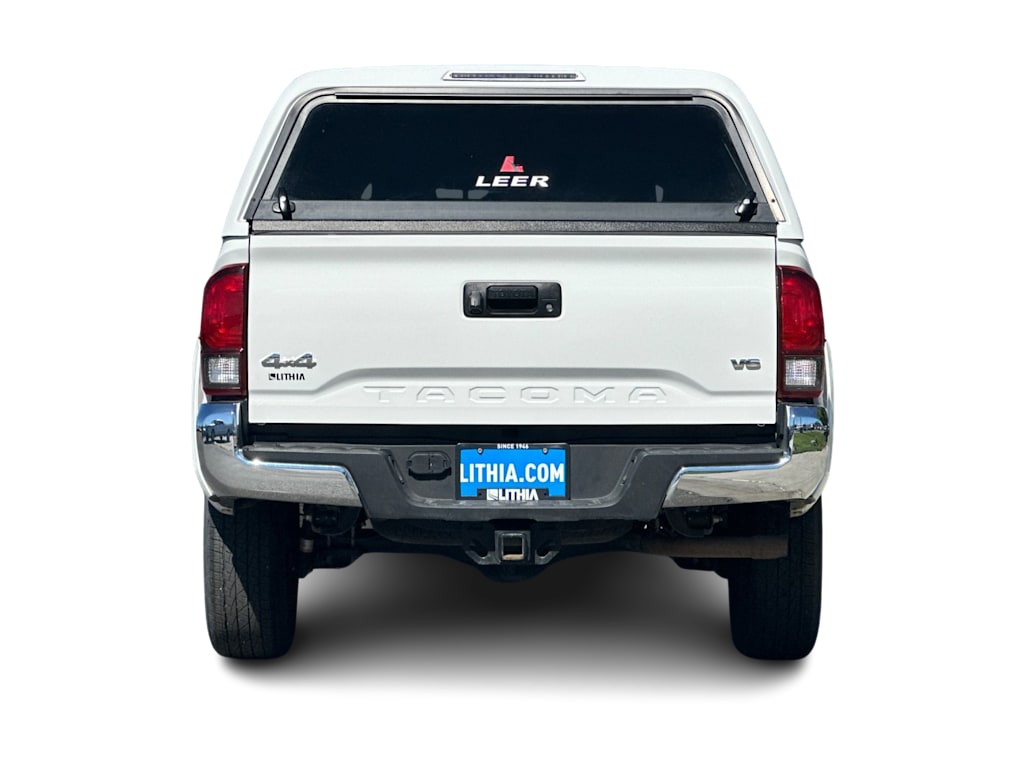 Thumbnail: 2022 Toyota Tacoma - 5