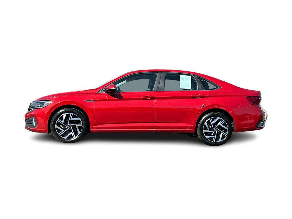 Thumbnail: 2024 Volkswagen Jetta - 3