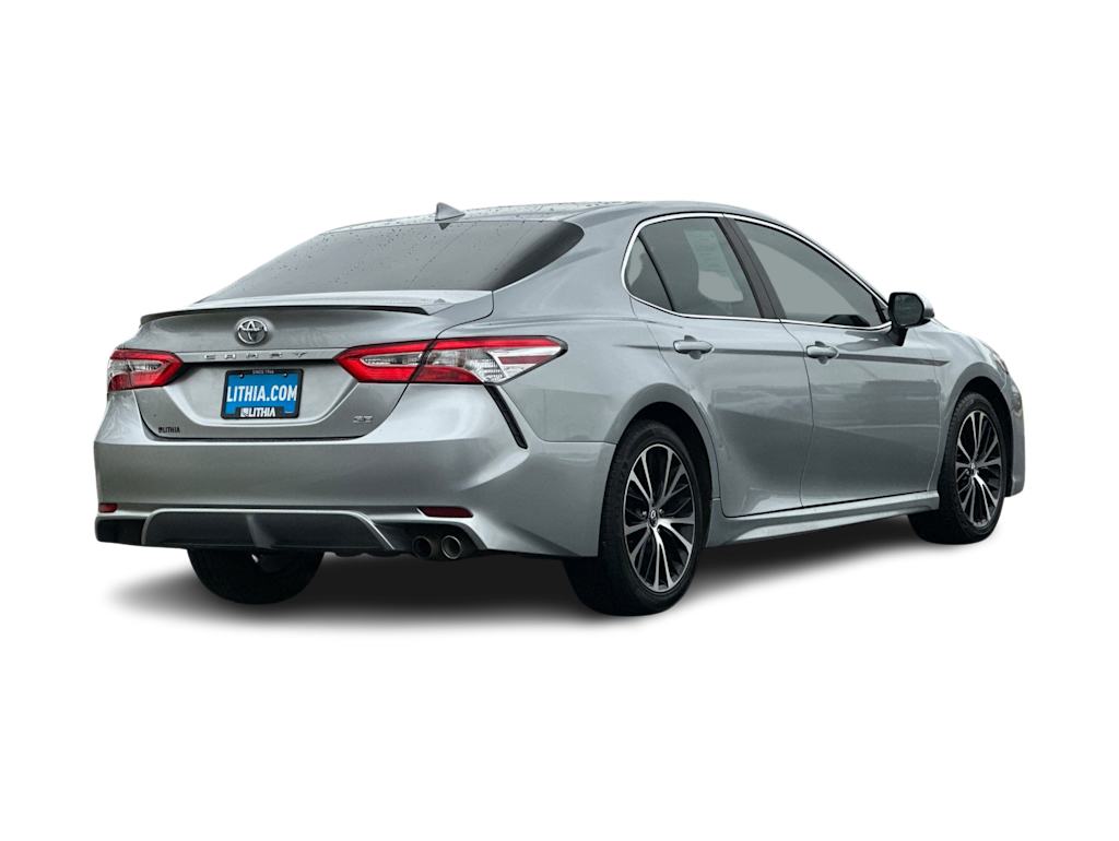 Thumbnail: 2020 Toyota Camry - 17
