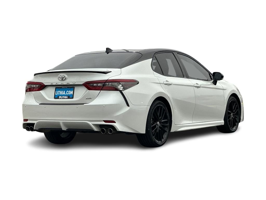 Thumbnail: 2021 Toyota Camry - 17