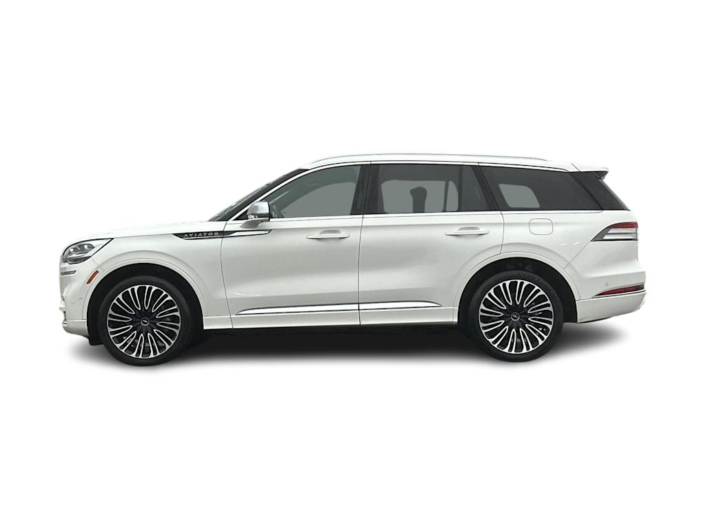 Thumbnail: 2020 Lincoln Aviator - 3