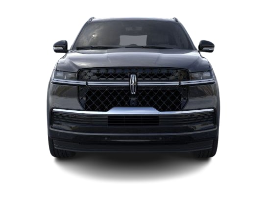 Thumbnail: 2025 Lincoln Navigator L - 6