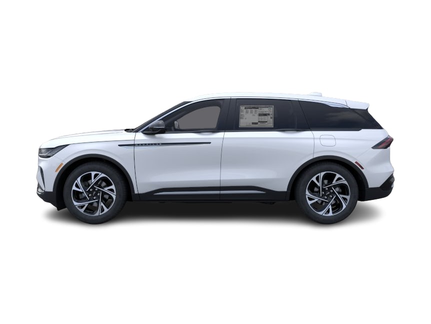 Thumbnail: 2026 Lincoln Nautilus - 3