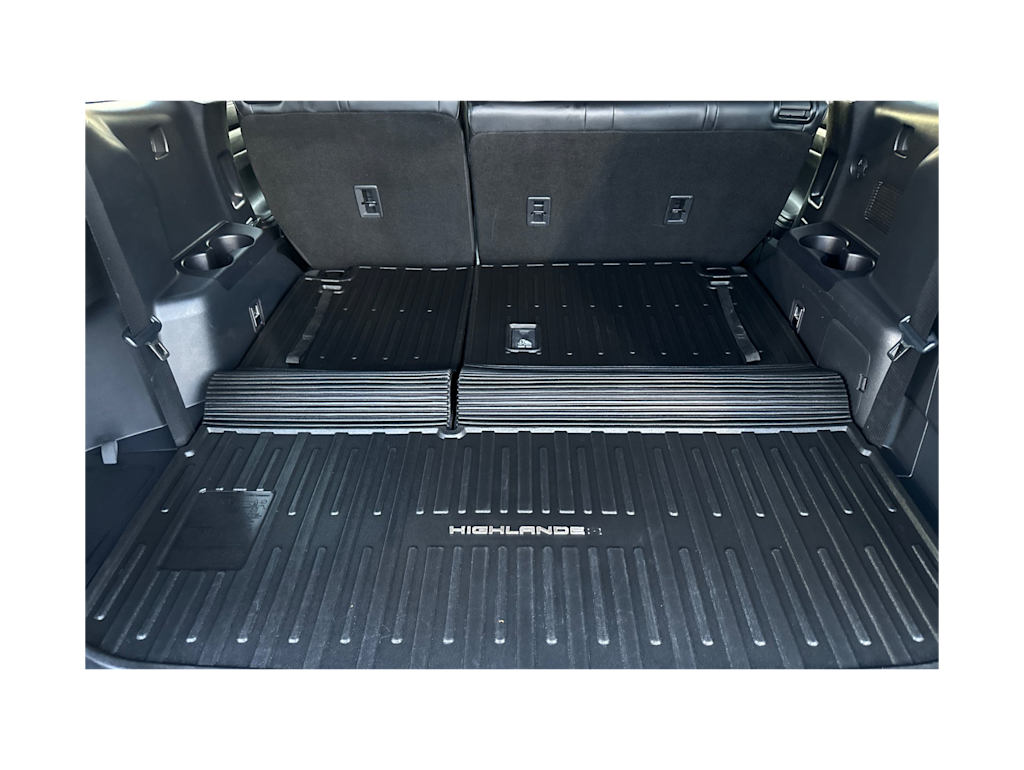 Thumbnail: 2022 Toyota Highlander - 15