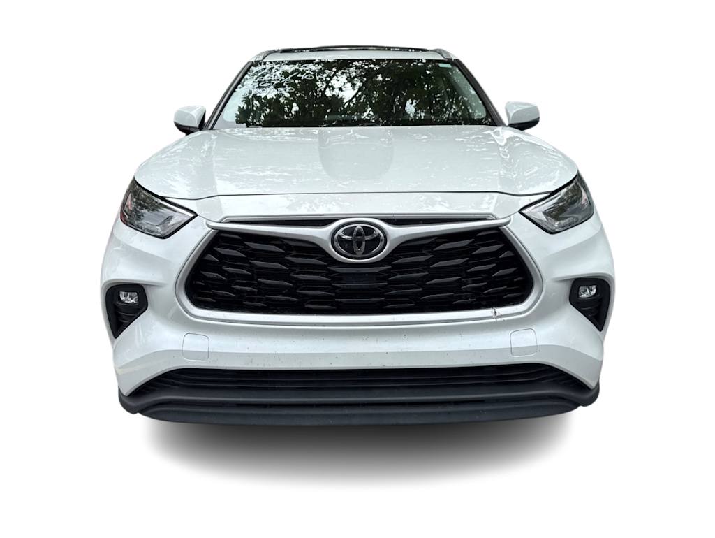 Thumbnail: 2022 Toyota Highlander - 3