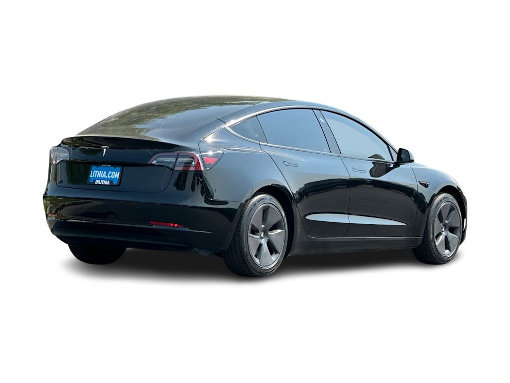 Thumbnail: 2023 Tesla Model 3 - 14