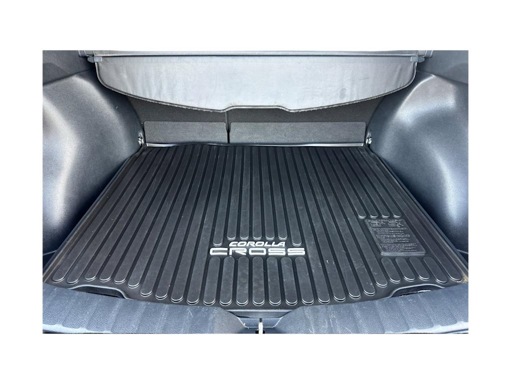 Thumbnail: 2022 Toyota Corolla Cross - 16