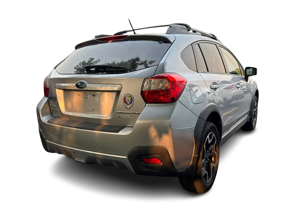 Thumbnail: 2016 Subaru Crosstrek - 7