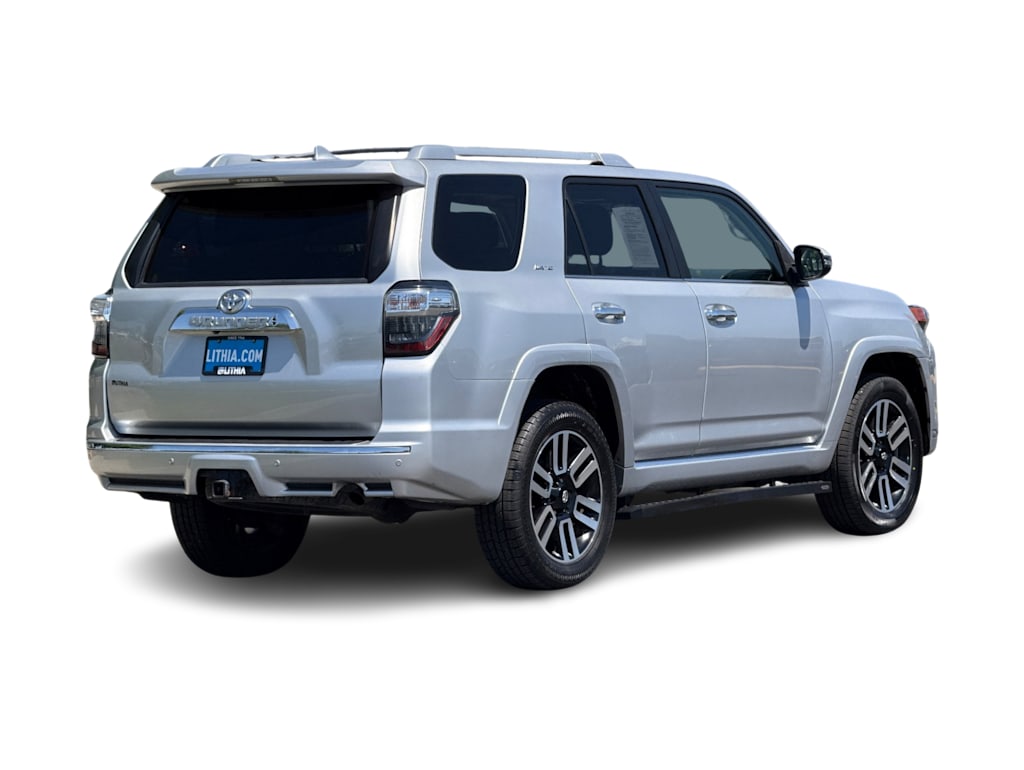 Thumbnail: 2019 Toyota 4Runner - 16