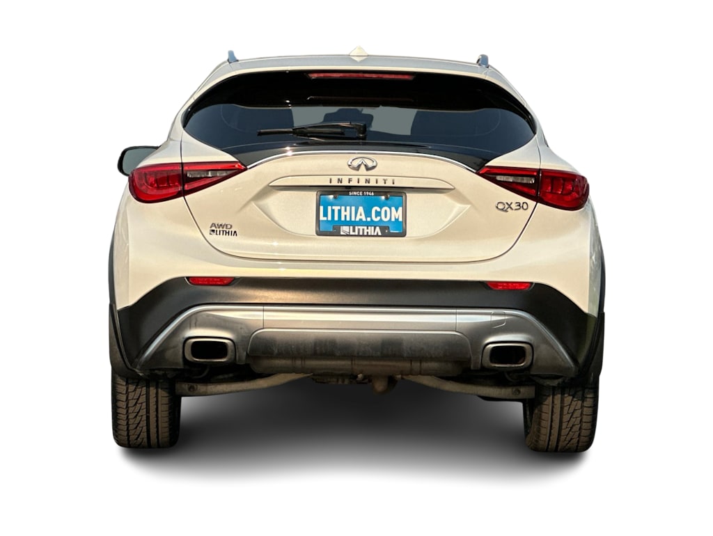 Thumbnail: 2017 INFINITI QX30 - 5