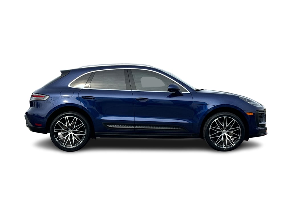 2022 Porsche Macan Base 19