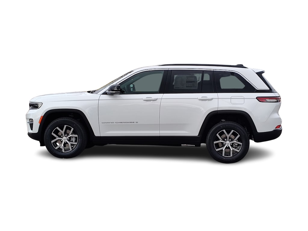 Thumbnail: 2025 Jeep Grand Cherokee - 3