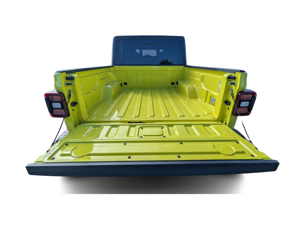 Thumbnail: 2023 Jeep Gladiator - 17