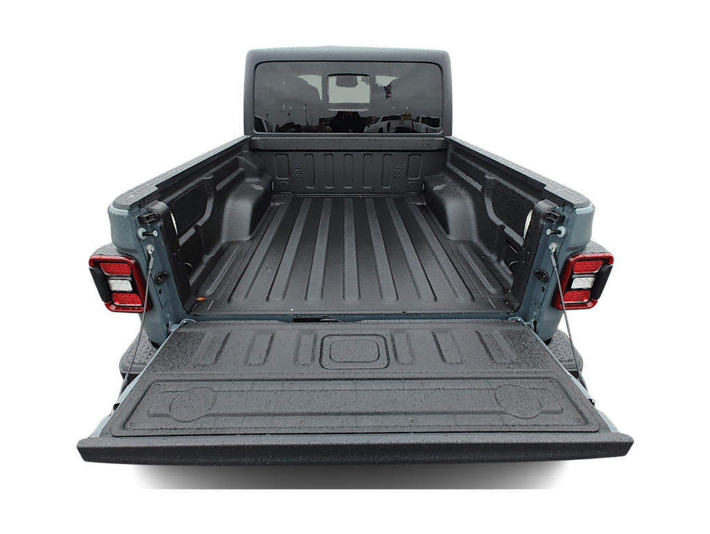 Thumbnail: 2026 Jeep Gladiator - 17