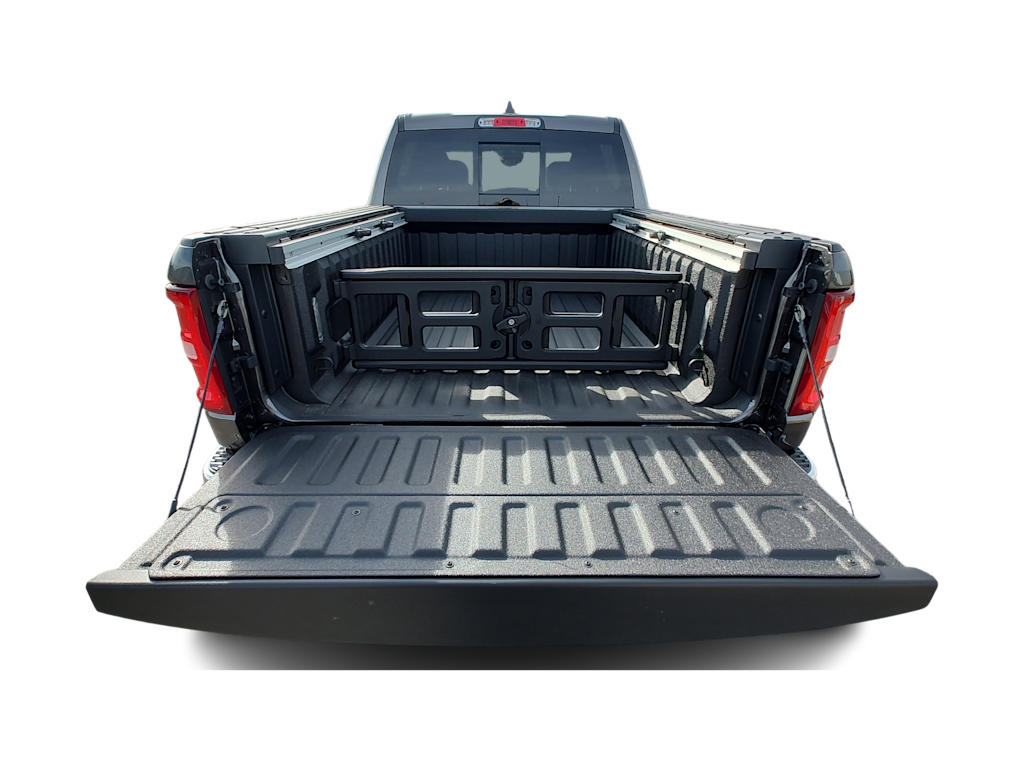 Thumbnail: 2026 RAM 1500 - 18