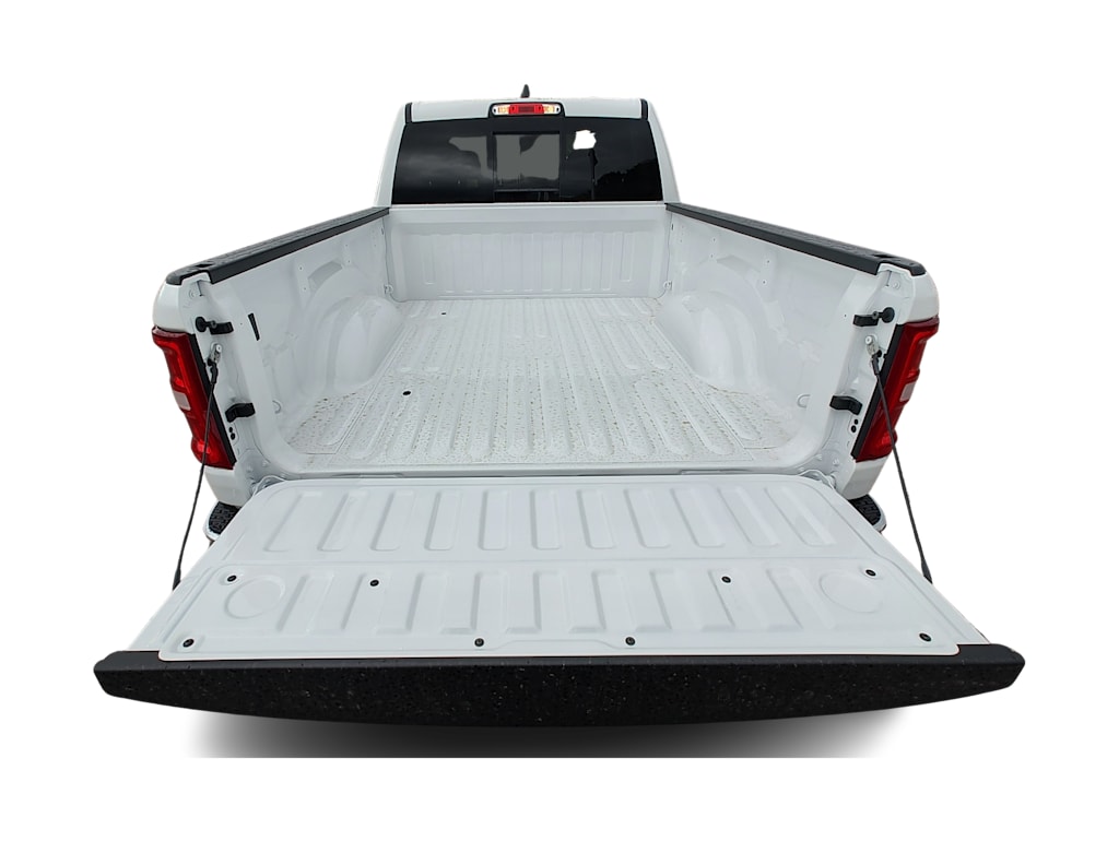 Thumbnail: 2026 RAM 1500 - 17