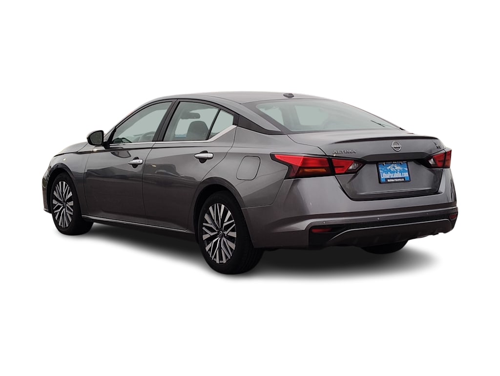 Thumbnail: 2023 Nissan Altima - 4