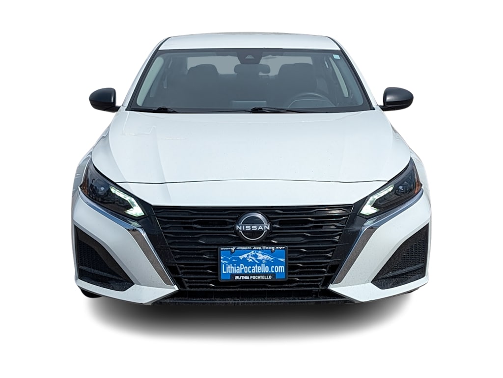 Thumbnail: 2025 Nissan Altima - 6