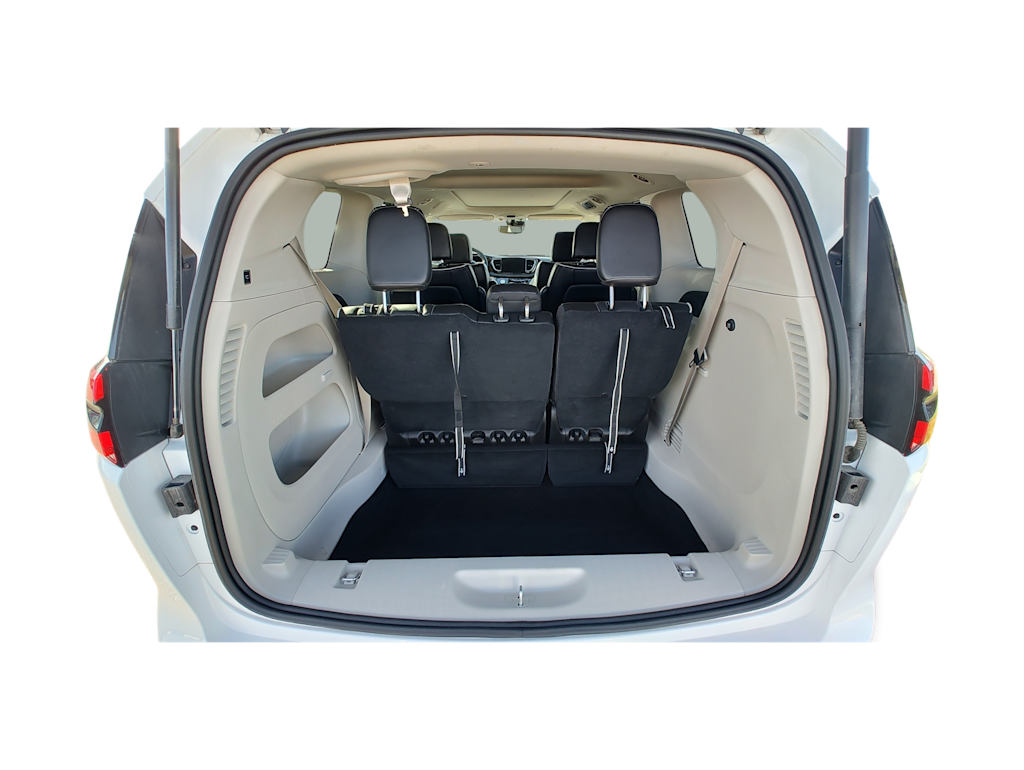 Thumbnail: 2024 Chrysler Pacifica - 18