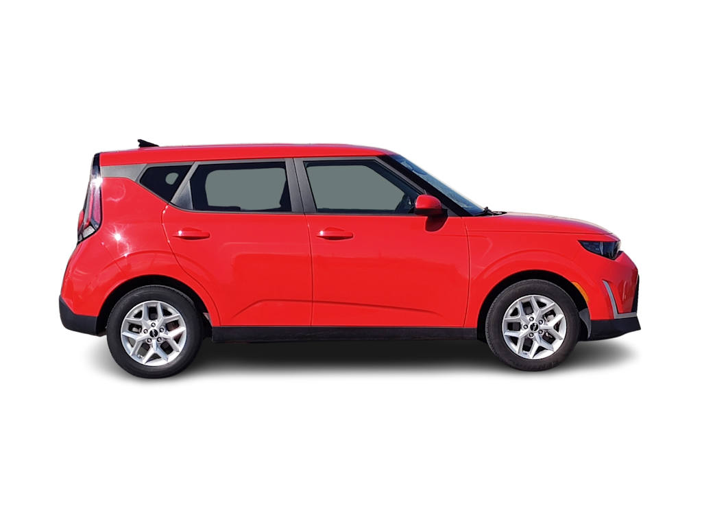 Thumbnail: 2023 Kia Soul - 23