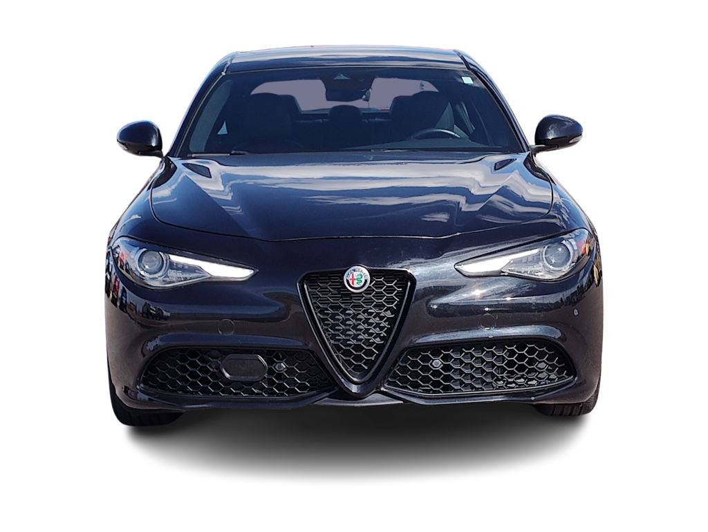 2023 Alfa Romeo Giulia Base 6