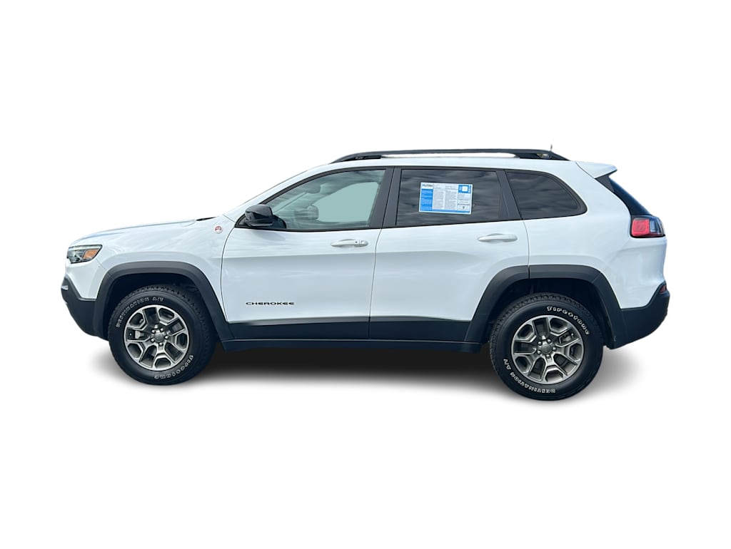 Thumbnail: 2022 Jeep Cherokee - 3