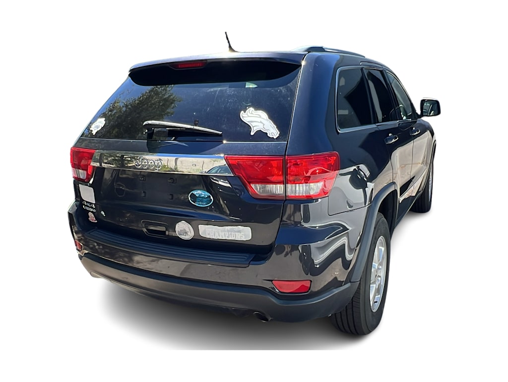 Thumbnail: 2013 Jeep Grand Cherokee - 15