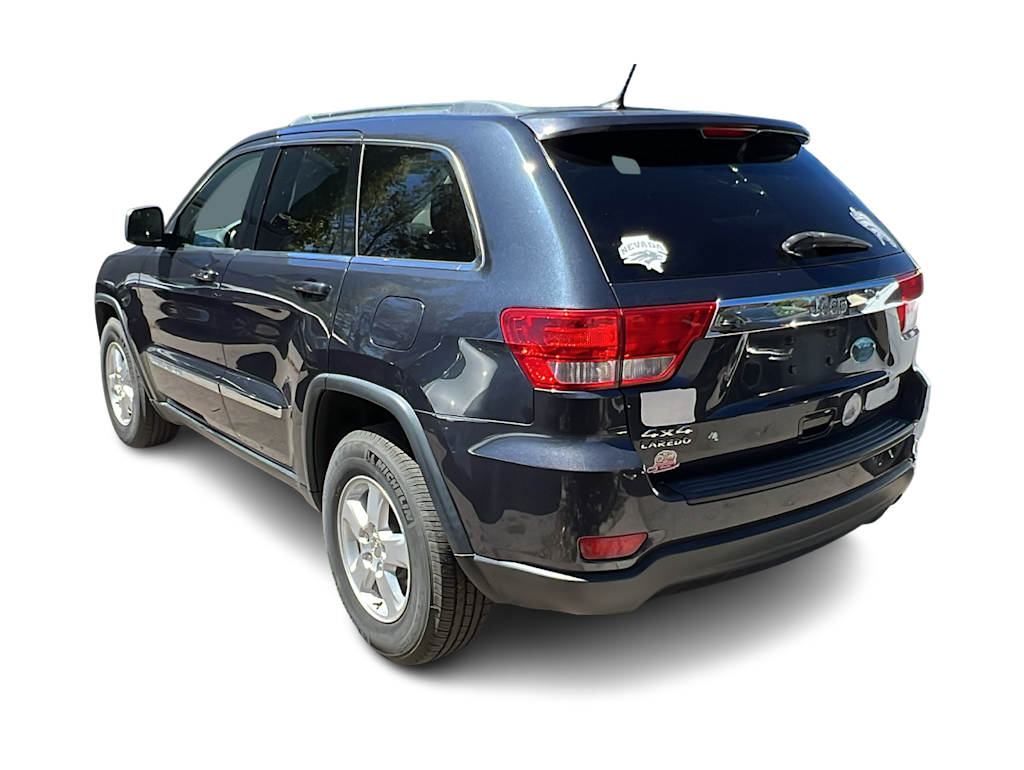 Thumbnail: 2013 Jeep Grand Cherokee - 3