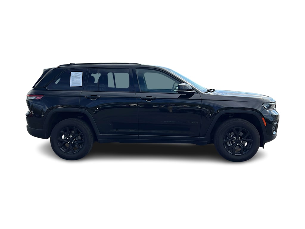 Thumbnail: 2024 Jeep Grand Cherokee - 21