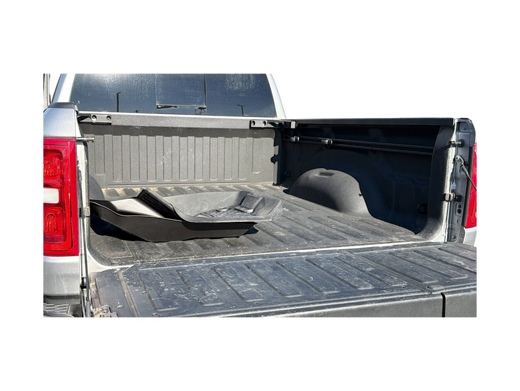 Thumbnail: 2025 RAM 1500 - 15