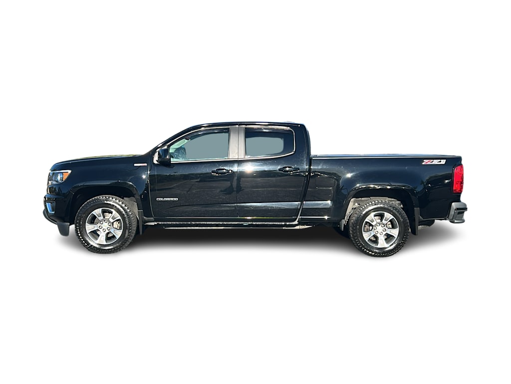 Thumbnail: 2017 Chevrolet Colorado - 3
