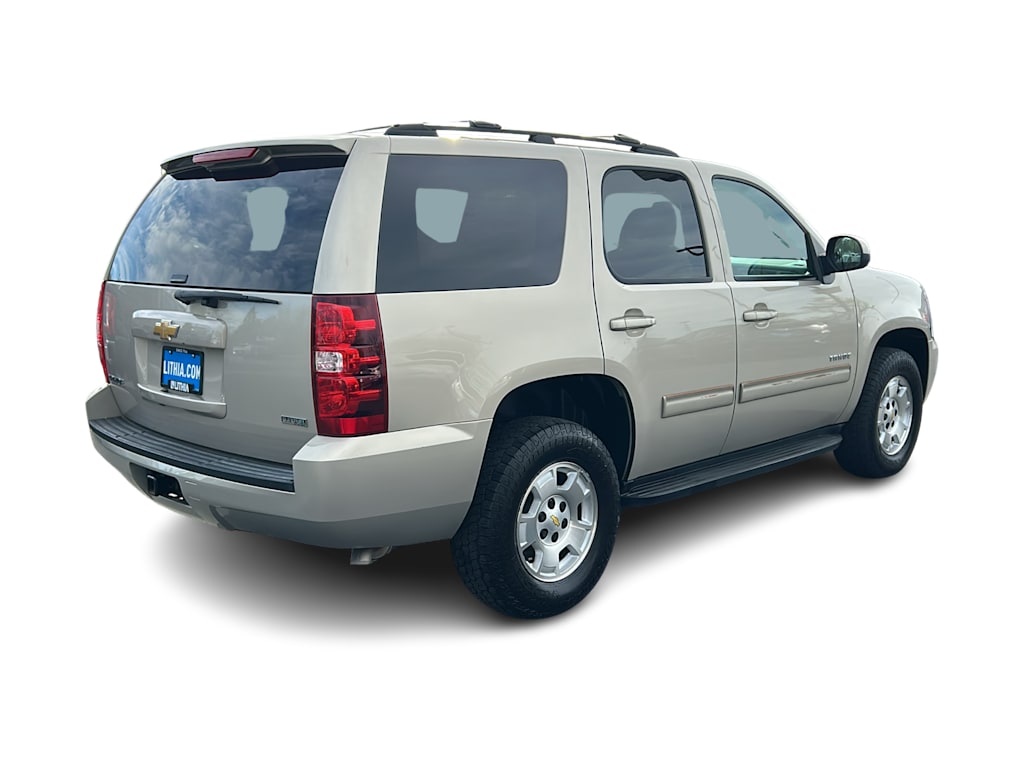 Thumbnail: 2012 Chevrolet Tahoe - 22