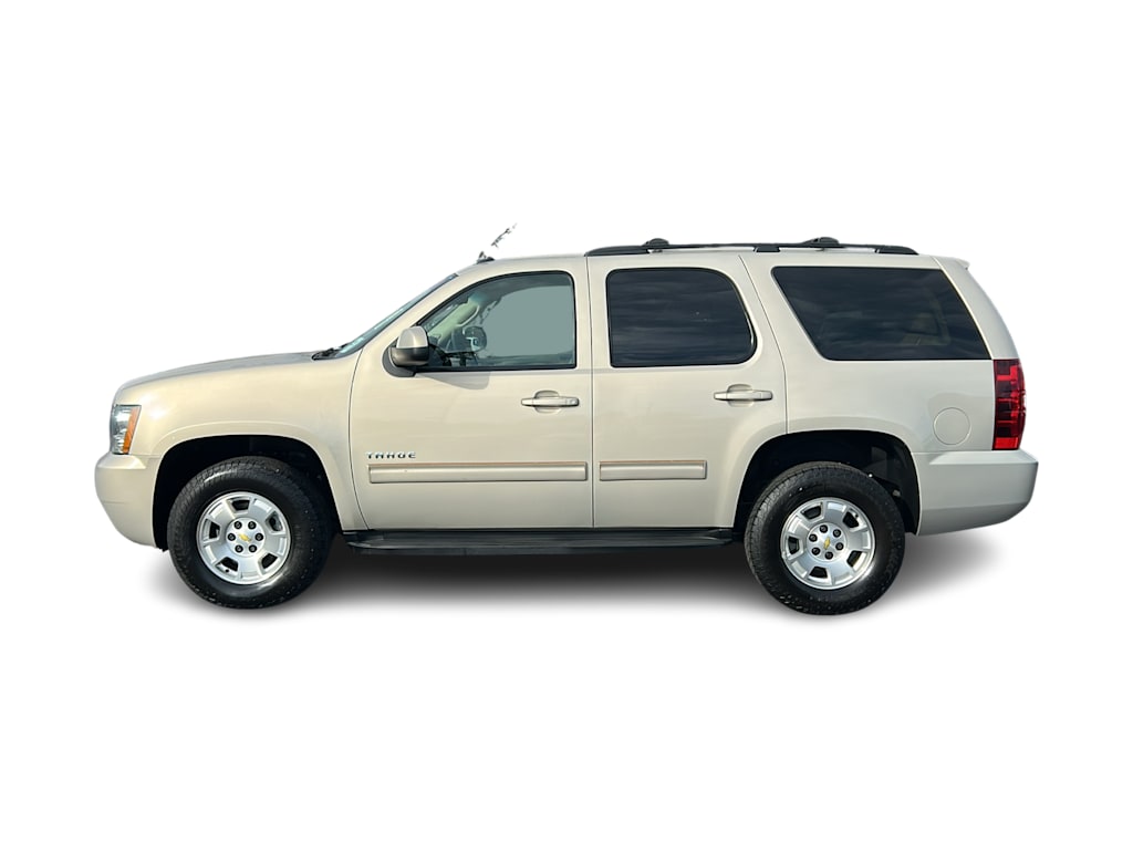 Thumbnail: 2012 Chevrolet Tahoe - 3