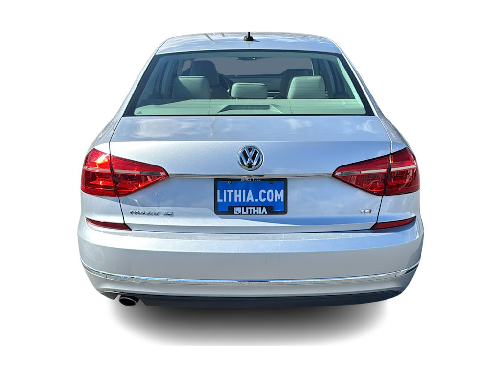 Thumbnail: 2016 Volkswagen Passat - 5