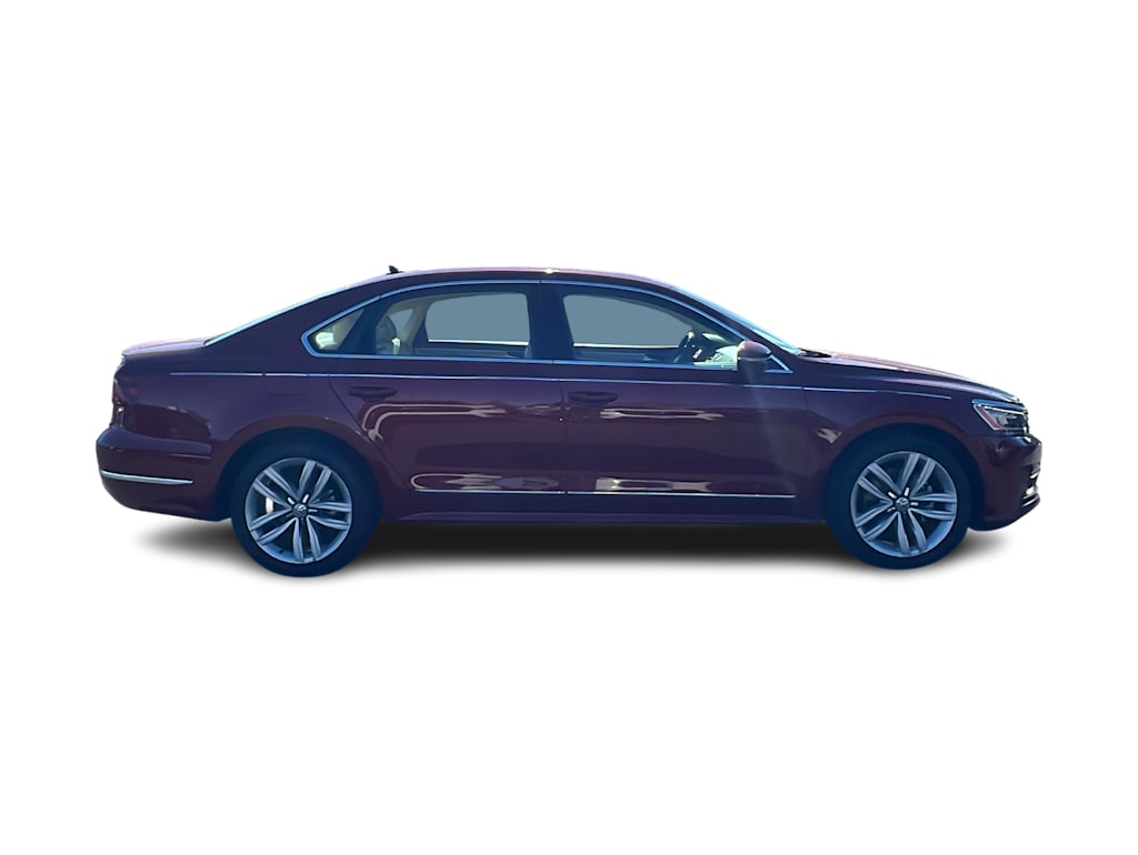 Thumbnail: 2017 Volkswagen Passat - 20
