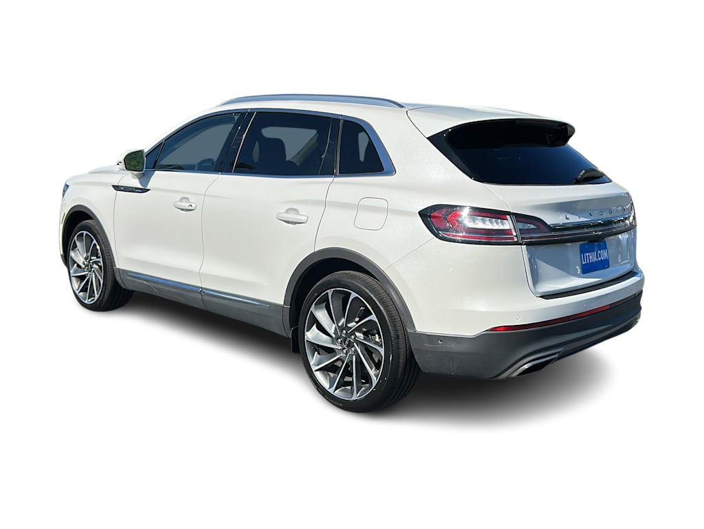 Thumbnail: 2023 Lincoln Nautilus - 4
