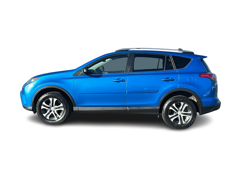 Thumbnail: 2016 Toyota RAV4 - 3