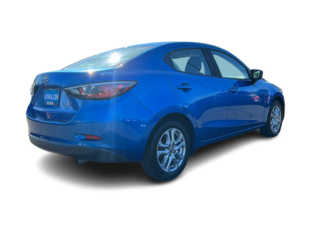 Thumbnail: 2018 Toyota Yaris iA - 21