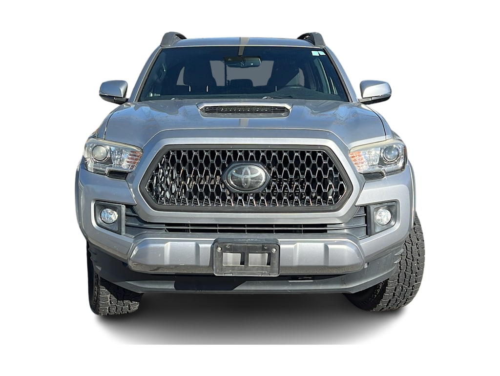 Thumbnail: 2018 Toyota Tacoma - 3